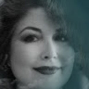 Meet your Posher, Lucy